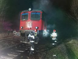 Incendiu la o locomotiva in Oradea | imaginea 1