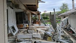 Doi octogenari au suferit arsuri grave dupa o explozie | imaginea 1
