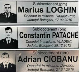 Trei pompieri salvatori au fost avansati post mortem | imaginea 1