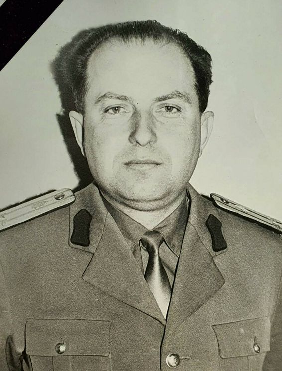 In memoriam Colonel r Mihaescu Valentin | imaginea 1