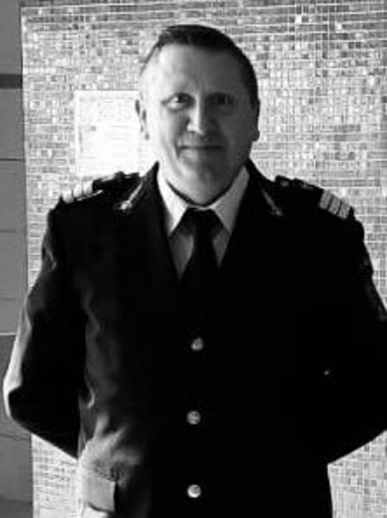 In memoriam Plutonier adjutant Adrian Stefan Marin | imaginea 1